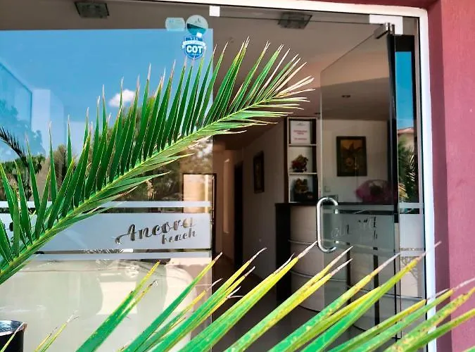 Отель Ancora 2*